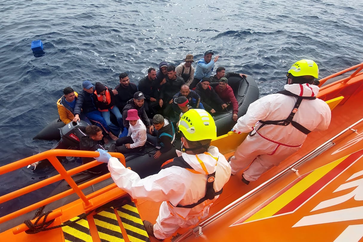 Une équipe de sauvetage en mer secourt 19 Algériens à Carthagène, le 28 mai 2024. © Facebook Francisco Jose Clemente Martin