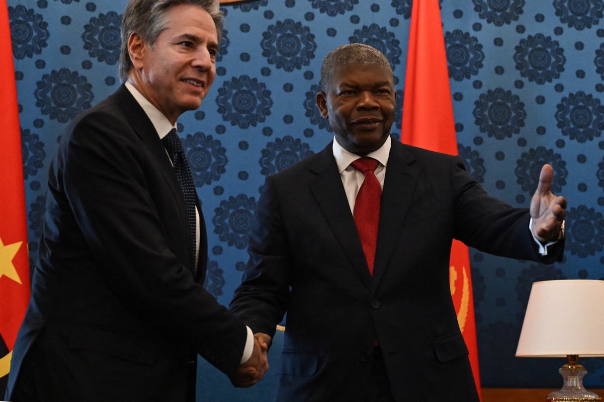 Le secrétaire d’État américain Antony Blinken et le président angolais João Lourenço à Luanda, en janvier 2024. © Andrew CABALLERO-REYNOLDS / POOL / AFP