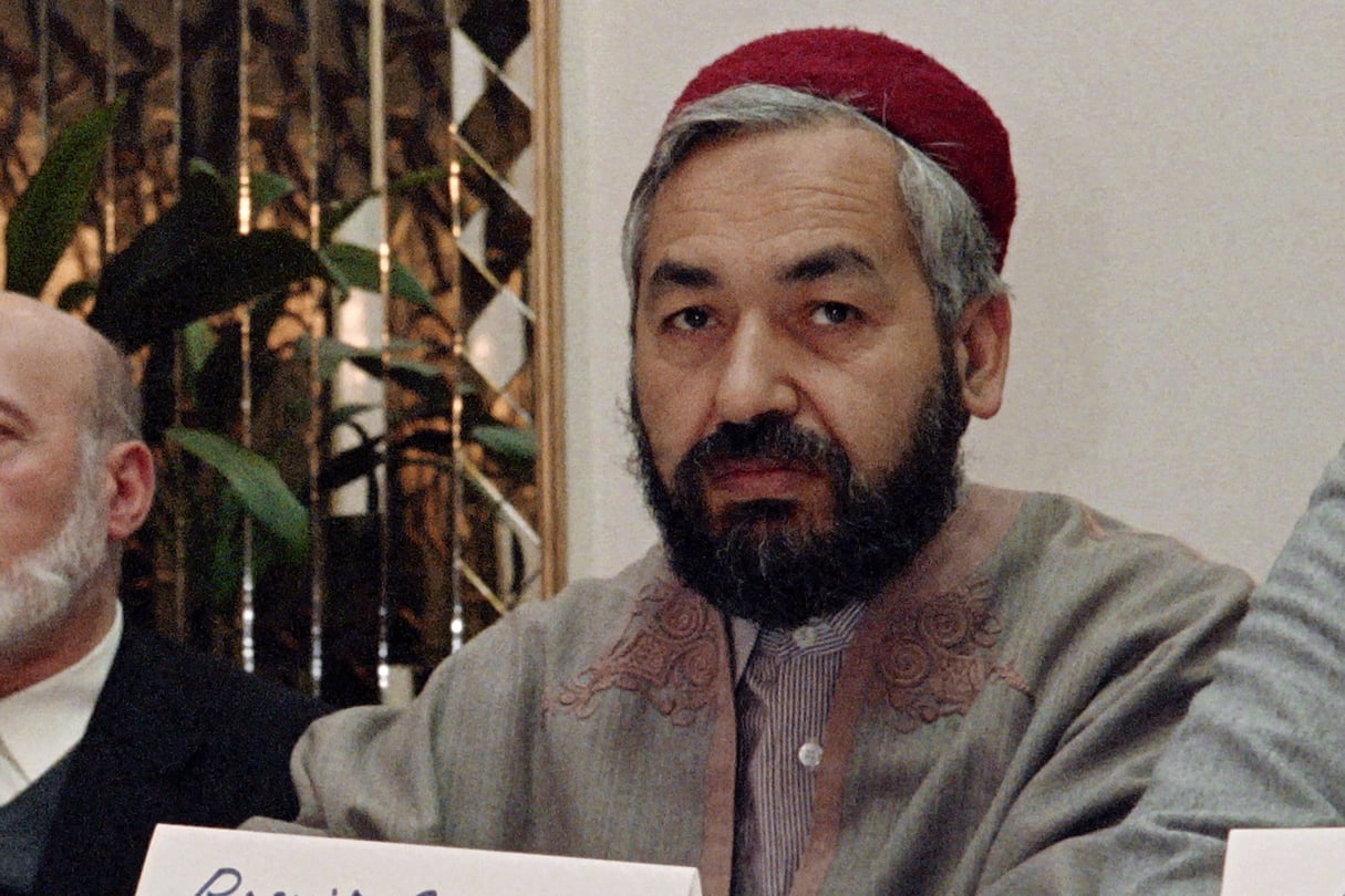 Mohammad Rached Rached Ghannouchi à Jeune Afrique en 1990 : « On ne peut rien faire ...