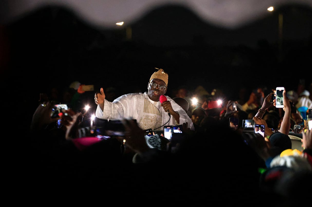 Présidentielle au Cameroun : face à la « vague Tchiroma », Paul Biya ...