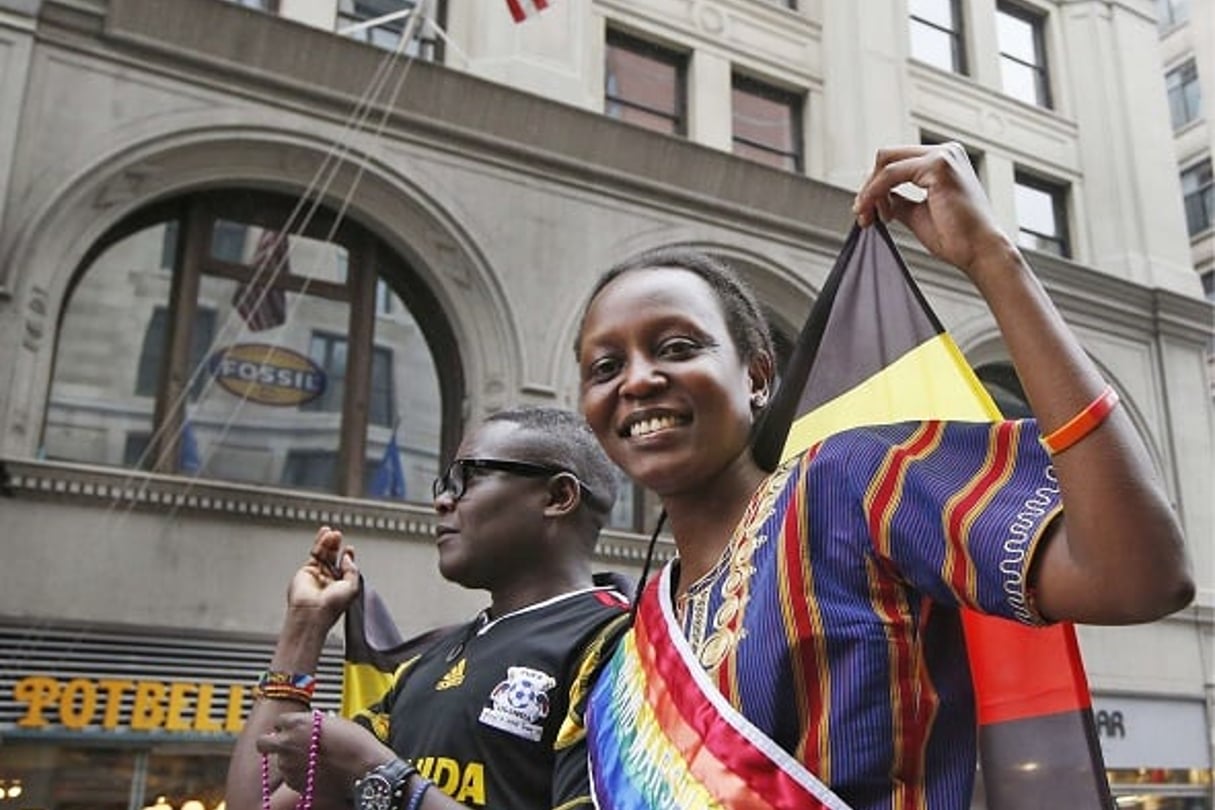 Kasha Jacqueline Nabagesera lors de la gay pride de New York en 2015. © Kathy Willens/AP/SIPA