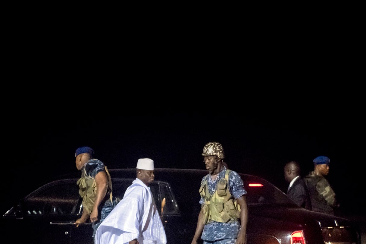 Après vingt-deux années au pouvoir, l’ancien dictateur part en exil en Guinée équatoriale. © Sylvain Cherkaoui pour JA