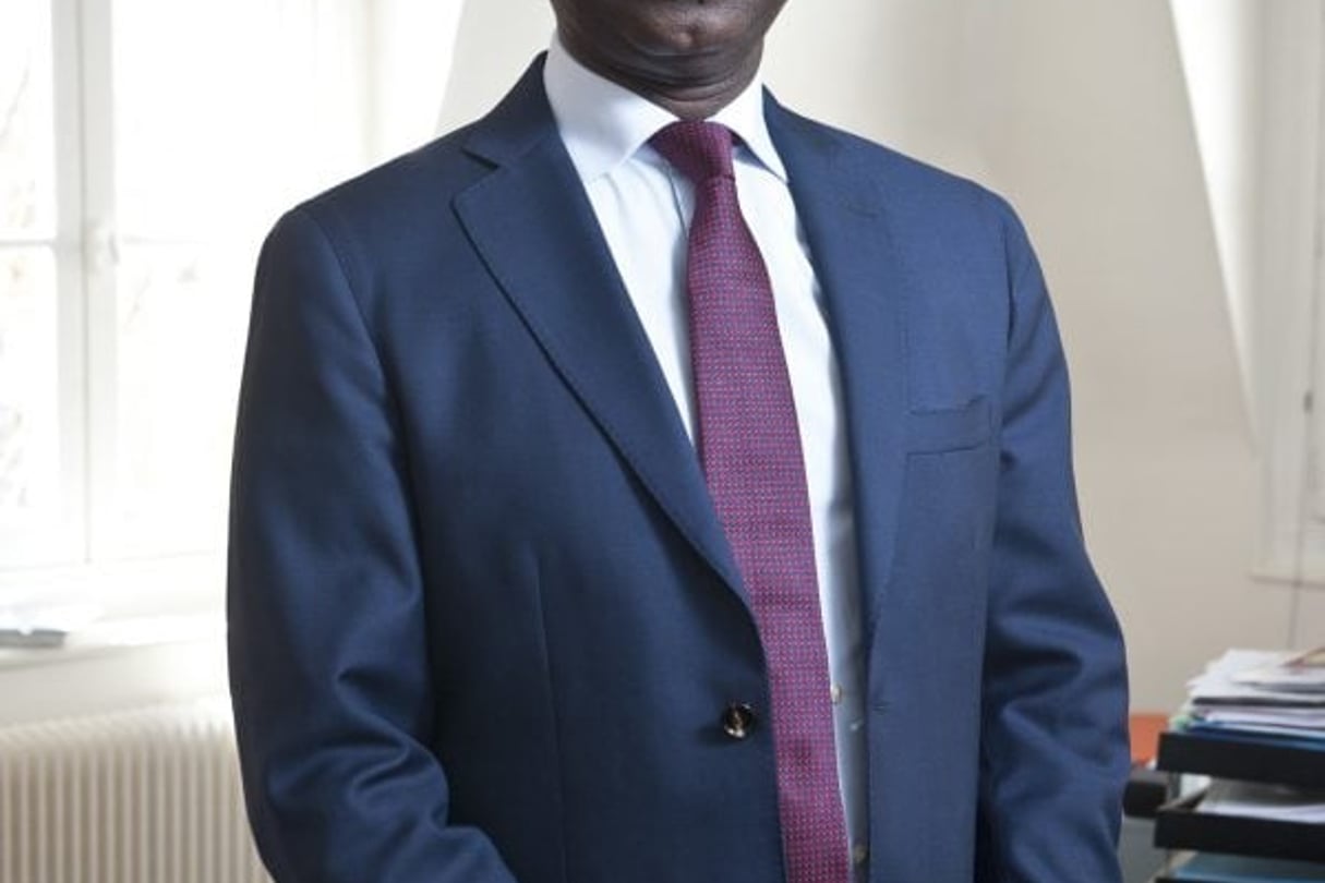 François Boko (Togo), avocat, ancien minitre de l’Interieur du général Gnassingbe Eyadéma (de 1999 à 2005), il vit en exil en France. À Paris, le 4 avril 2019. © Vincent Fournier/JA