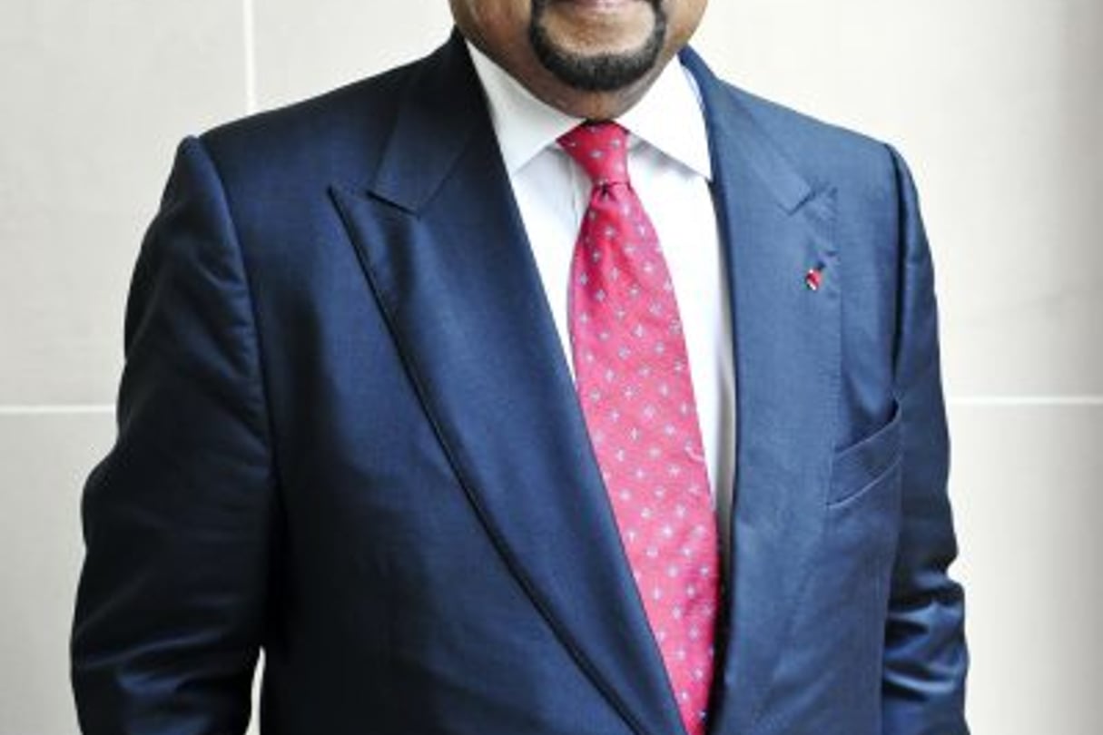 Jean Ping (Gabon), ancien minstre du president Omar Bongo, ancien president de la Commission de l’Union Africaine (UA) et candidat de la Coalition de la Nouvelle Republique (CNR) a l’election presidentielle du 27 aout 2016. Il refuse toujours de reconnaitre la reelection dâ€™Ali Bongo et denonce des fraudes Ã©lectorales massives. A Paris, le 12.07. 2017. Photo Vincent Fournier/JA   Democratie Afrique Centrale Election Opposant Opposition Candidat President Coalition © V. Fournier/JA