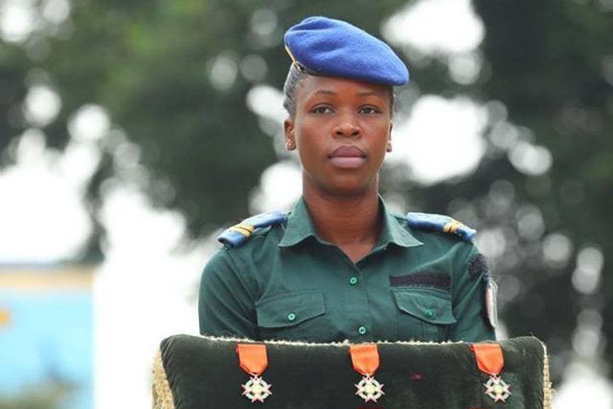 Une militaire ivoirienne lors d’une cérémonie, en décembre 2018. (Photo d’illustration) © Ministère ivoirien de la Défense