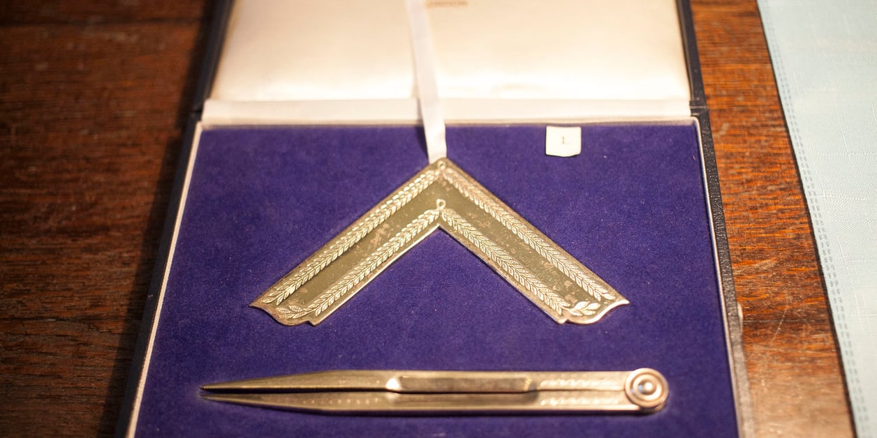 Francmaçonnerie au Cameroun bisbilles chez les frères Jeune Afrique