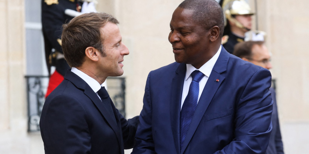 Macron en Afrique la semaine prochaine pour présenter sa politique ...