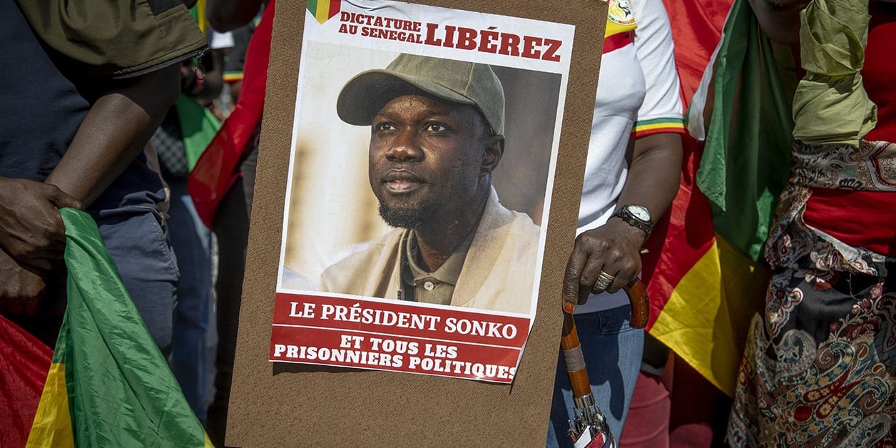 Au Sénégal, l’étau se resserre encore autour d’Ousmane Sonko