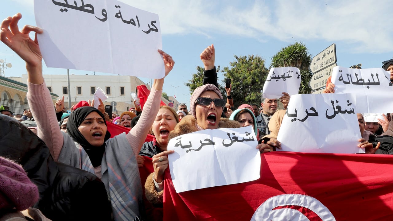 Tunisie : pourquoi la loi sur le chômage des diplômés tarde à produire des effets