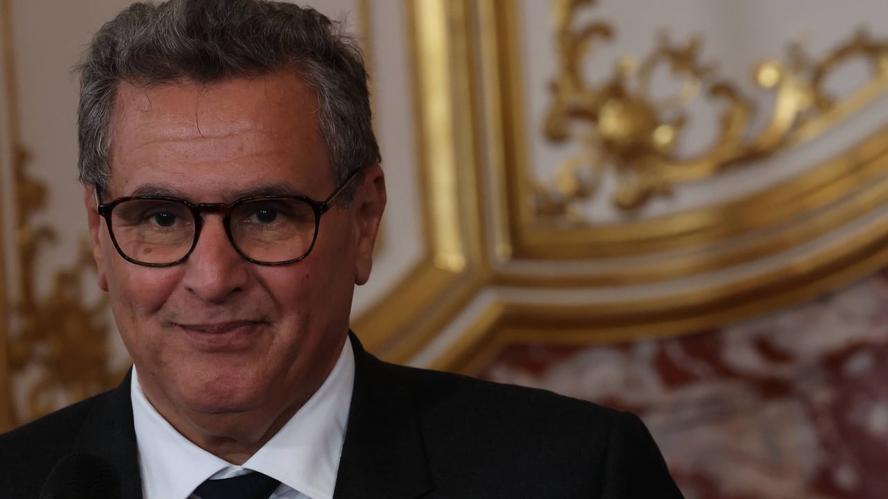 Au Maroc, l’annonce du futur retrait d’Aziz Akhannouch prend le RNI par surprise