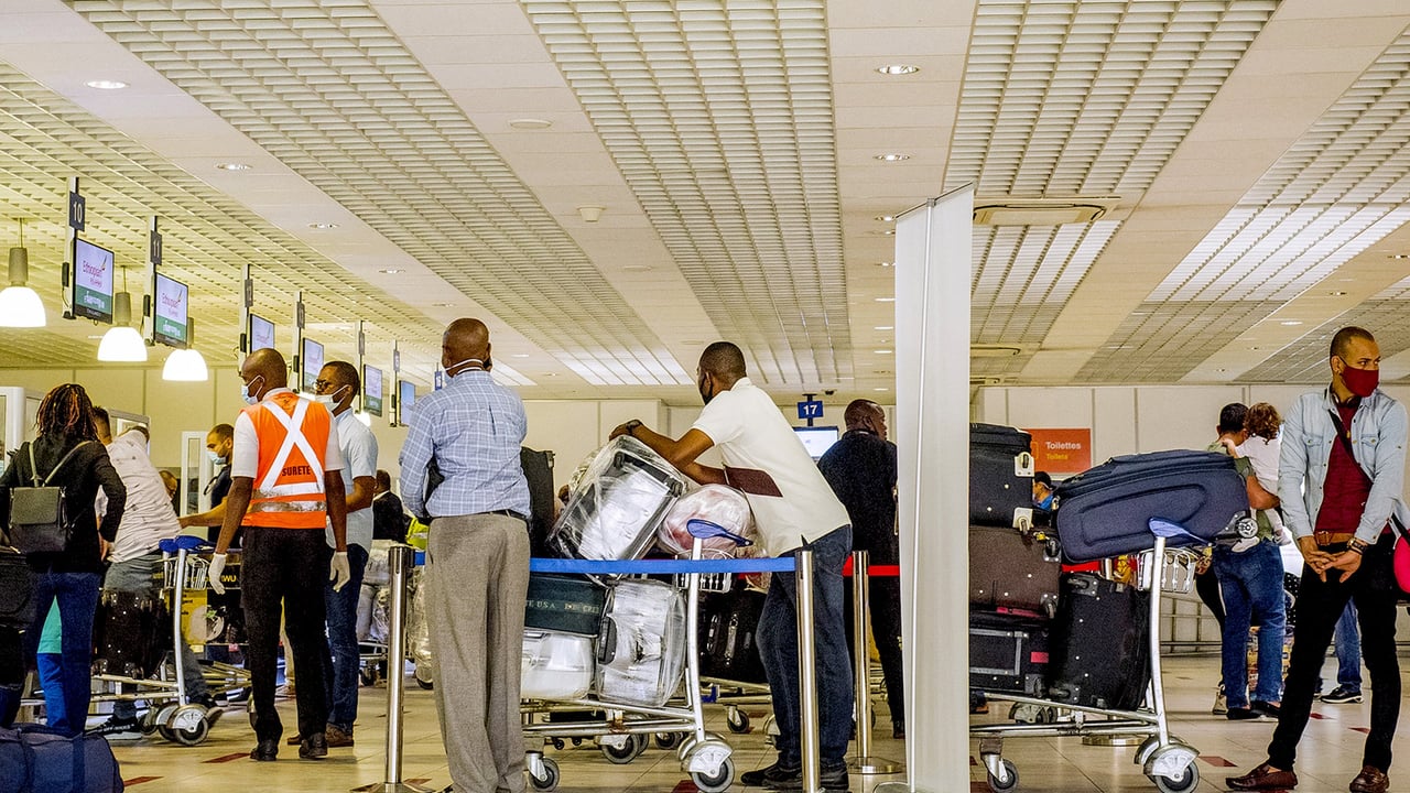 RDC : ce que l’on sait sur les 3,5 millions de dollars saisis à l’aéroport de Kinshasa