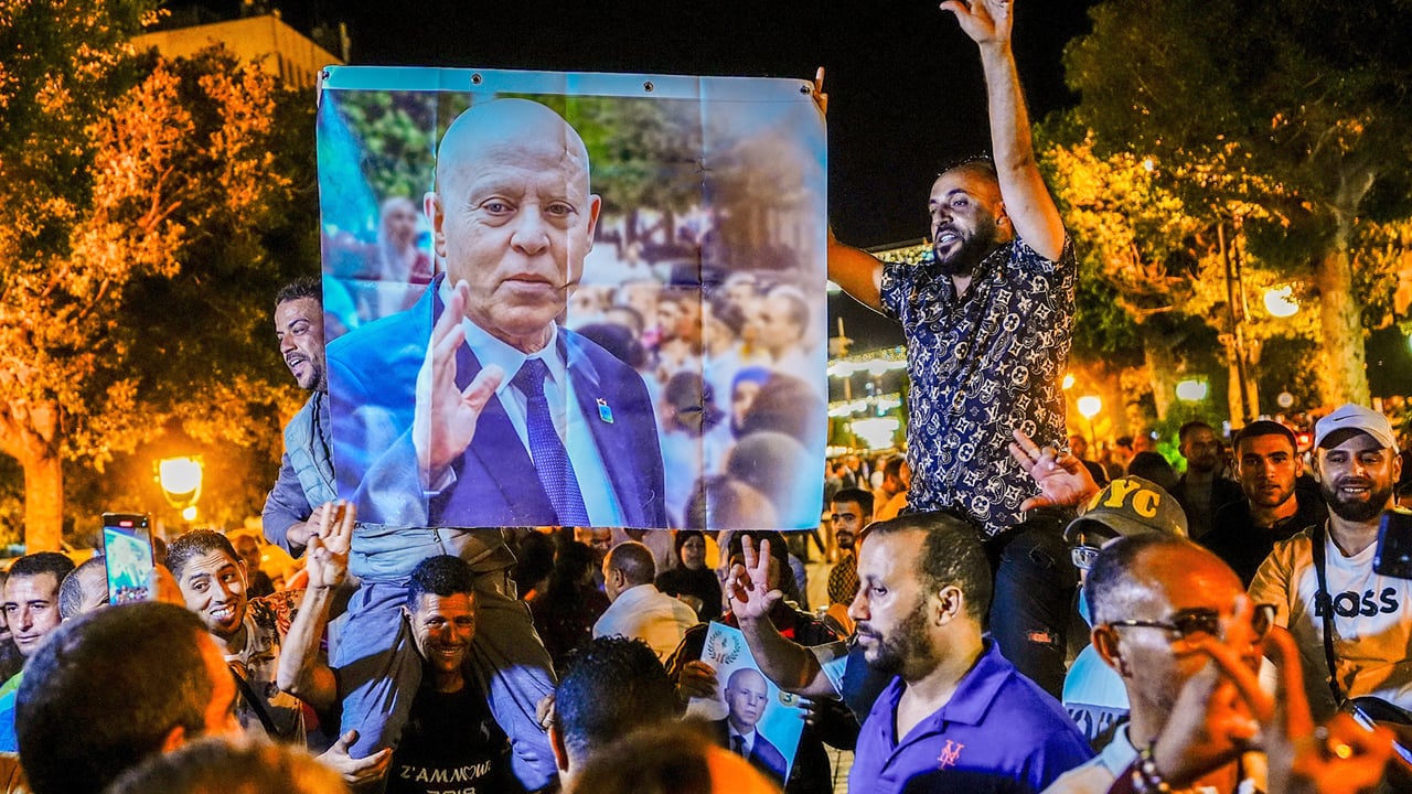 En Tunisie, le profil des électeurs du président Kaïs Saïed a bien changé depuis 2019