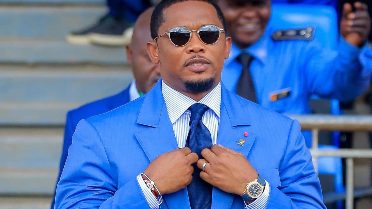 Présidentielle au Cameroun : de Samuel Eto’o à Joseph-Antoine Bell, l’équipe de campagne de Paul Biya