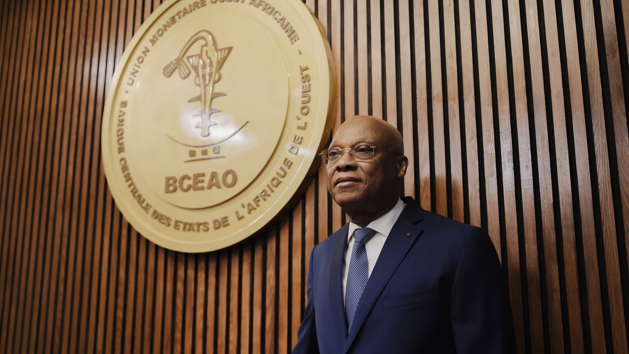 Franc CFA : « Nous n’avons reçu aucune demande officielle de sortie », affirme le gouverneur de la BCEAO, Jean-Claude Kassi Brou