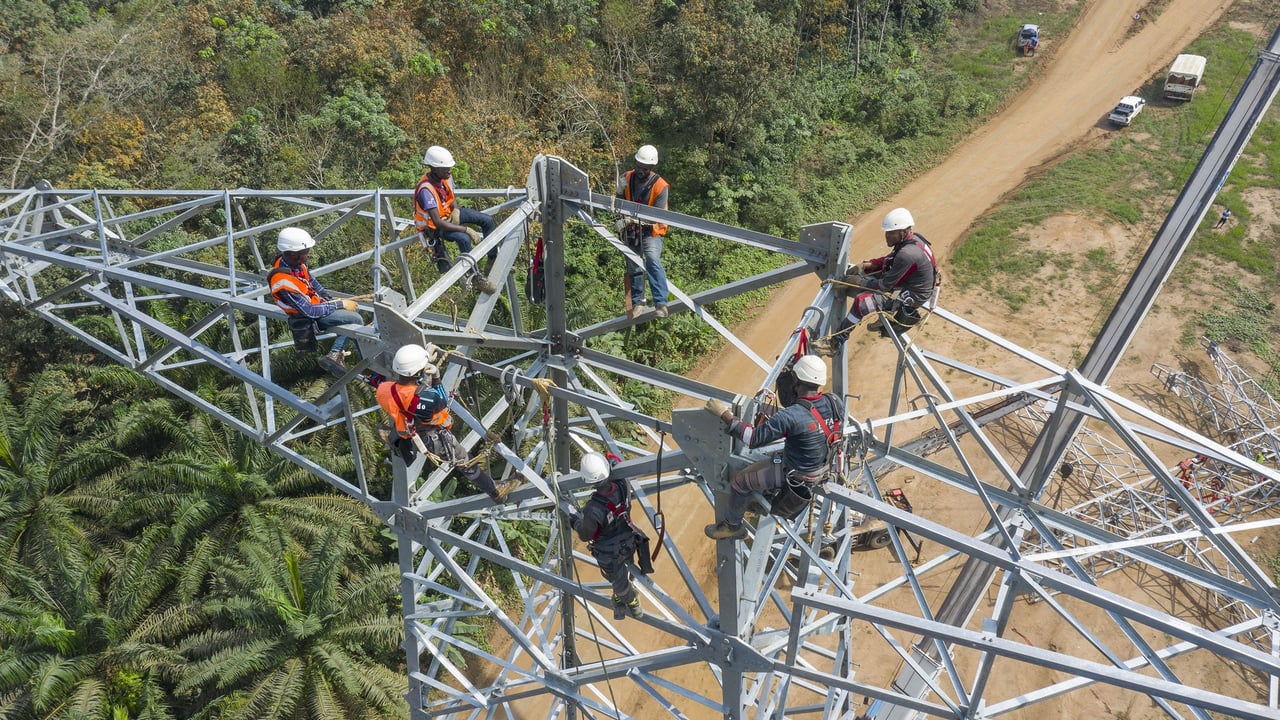 Enterrée par Elon Musk, la MCC ressuscite en Côte d’Ivoire pour booster le secteur énergétique