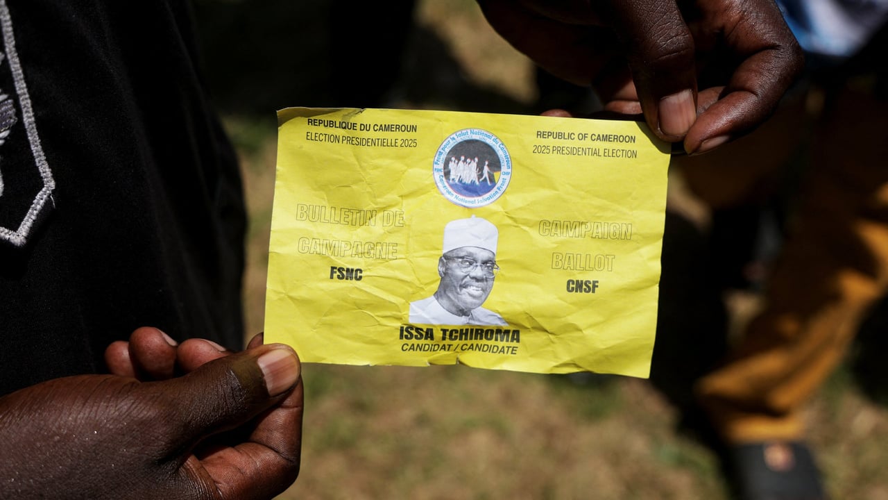 Présidentielle au Cameroun : avant Tchiroma Bakary, Fru Ndi et Kamto avaient aussi revendiqué la victoire