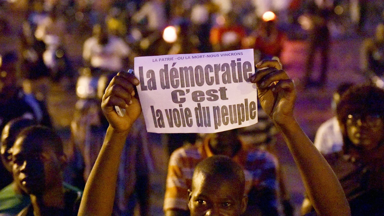 « La démocratie ne peut pas être en crise en Afrique puisqu’elle n’y existe pas » – Par Achille Mbembe