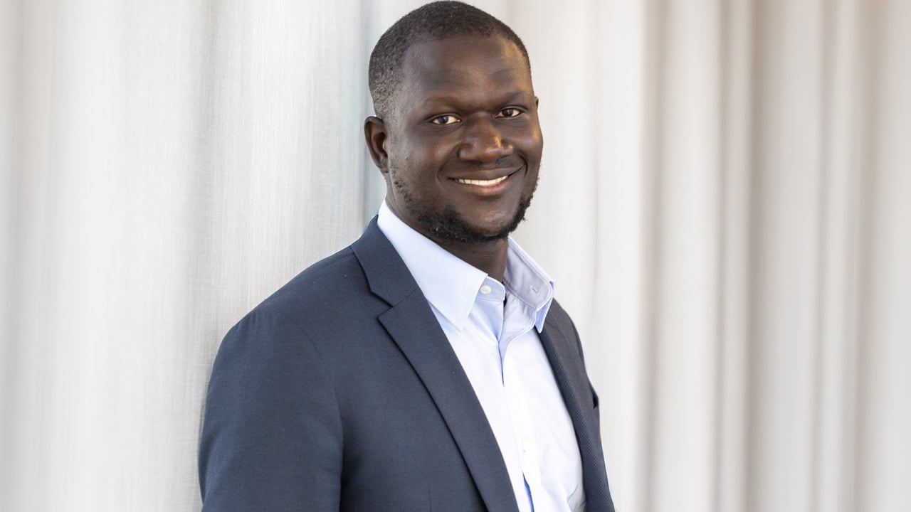Abdoulaye Ndiaye : « Le vrai défi pour l’Afrique n’est pas la dette, mais l’emploi »