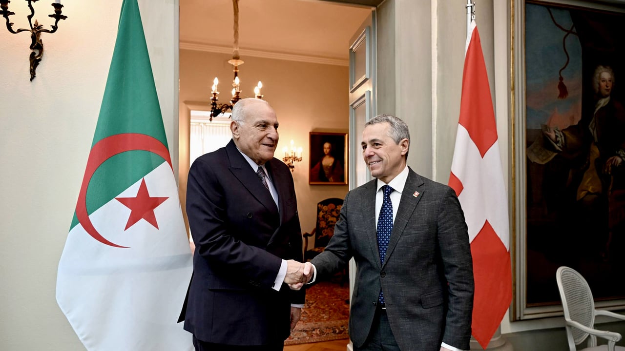 Alger annonce que la Suisse va lui restituer 110 millions de dollars de fonds détournés