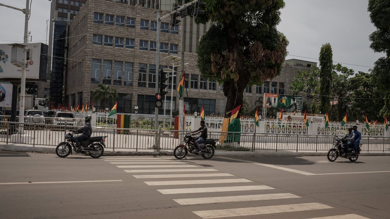 Après trois jours de grève en Guinée, les syndicats vont négocier avec Mamadi Doumbouya