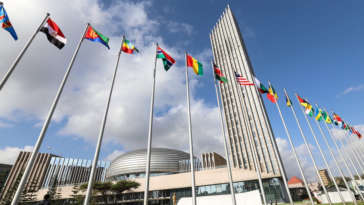 Pourquoi l’Afrique a besoin d’hommes forts – par François Soudan