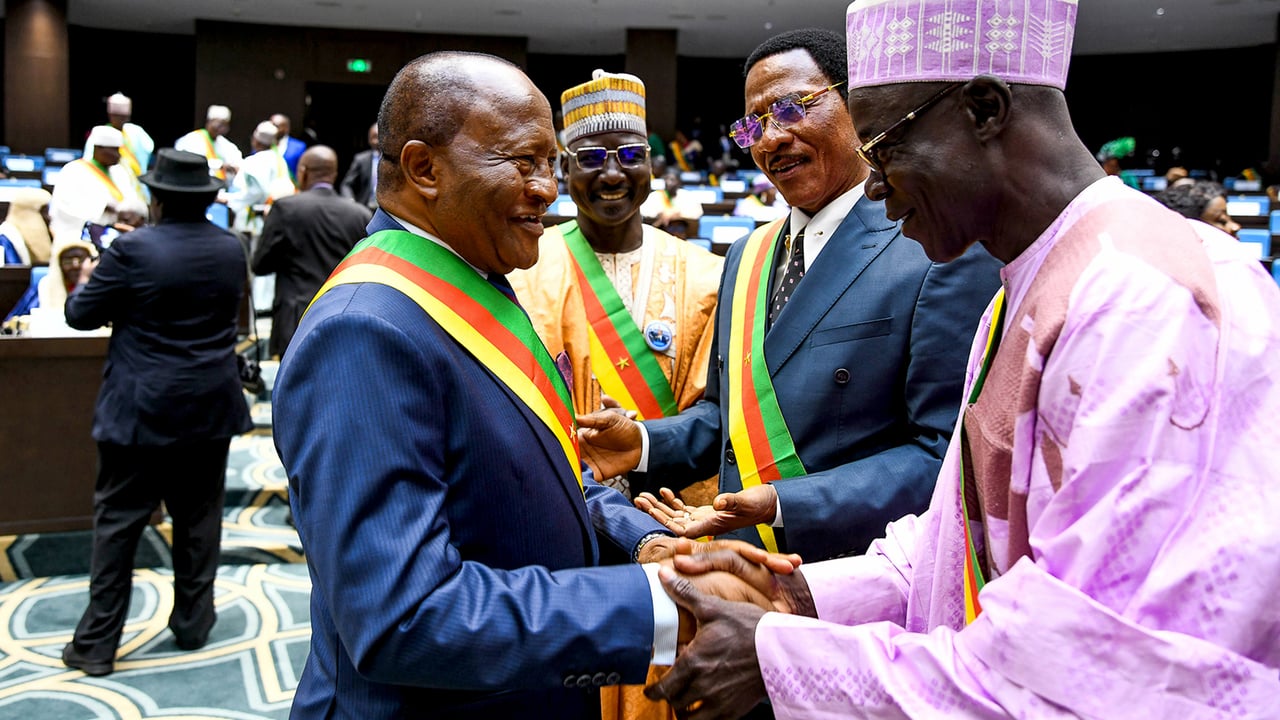 Cameroun : à l’Assemblée nationale, Datouo traque agents fictifs et dépenses fantaisistes