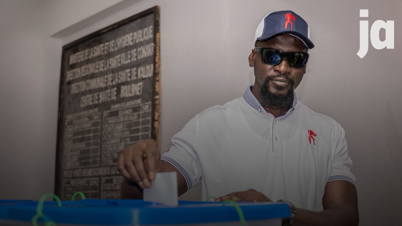 En Guinée, après le référendum, Mamadi Doumbouya en route vers la présidentielle