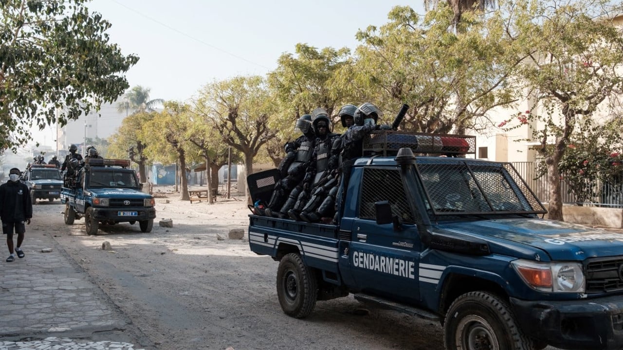 La France enjoint au Sénégal de « faire un usage proportionné de la