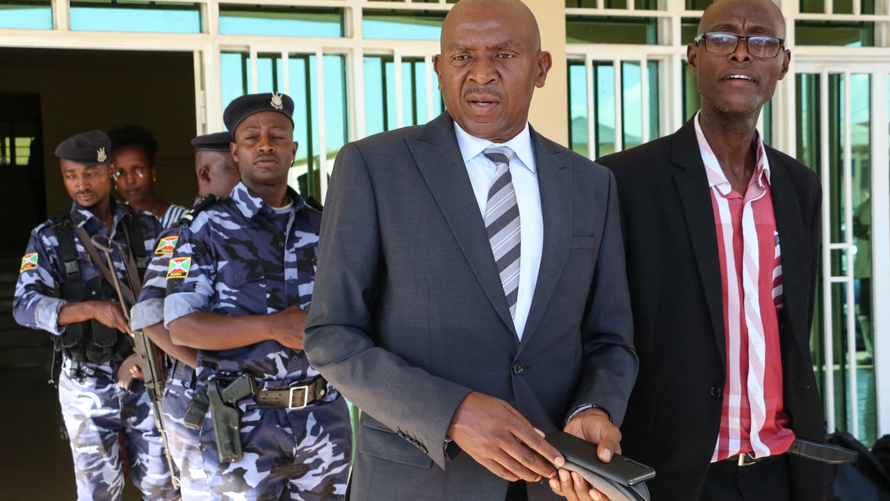 Burundi : le principal opposant Agathon Rwasa écarté de la course aux ...