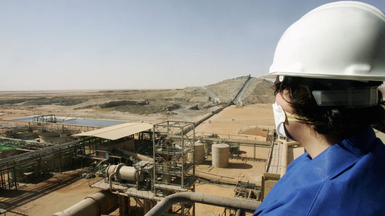 « L’uranium du Niger appartient au Niger » : Niamey accuse Paris de l’empêcher d’exploiter son minerai