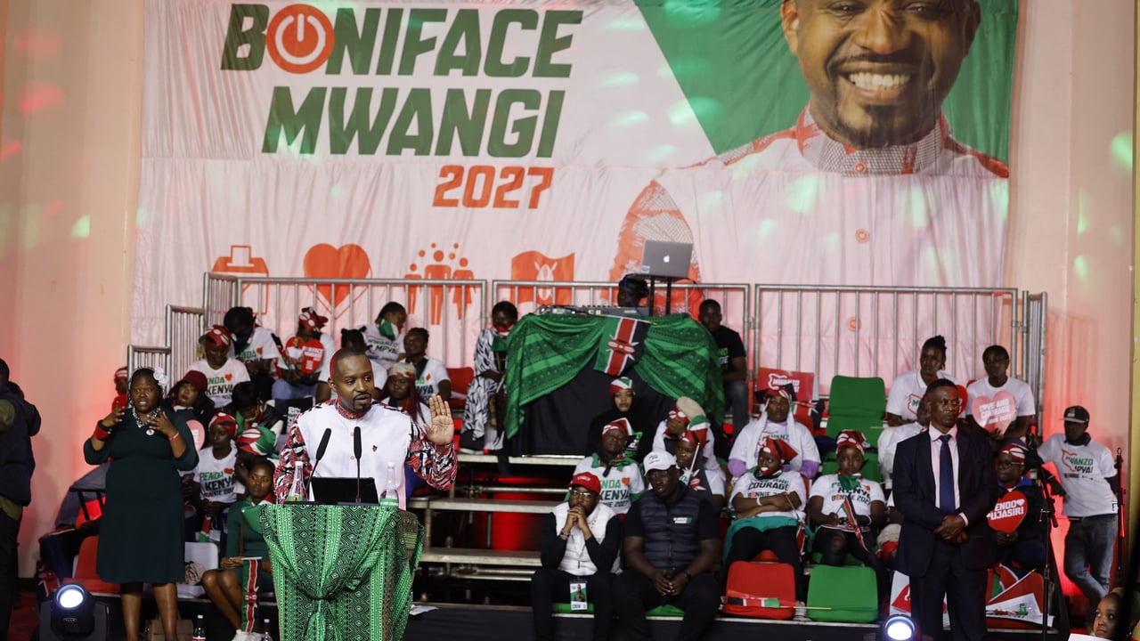 Kenya : Boniface Mwangi, célèbre activiste critique du président Ruto, candidat à la présidentielle de 2027