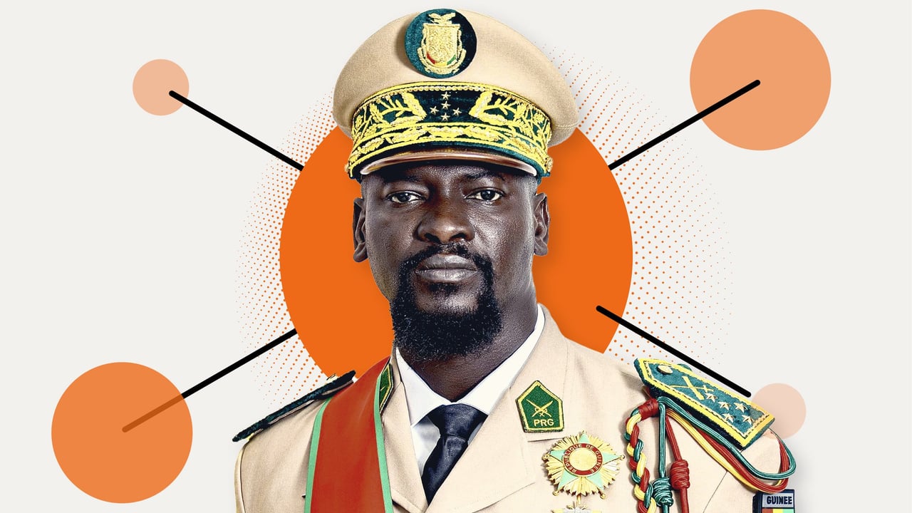 Guinée : politiciens dévoués et conseillers du soir, sur qui compte Mamadi Doumbouya pour garder le pouvoir ?