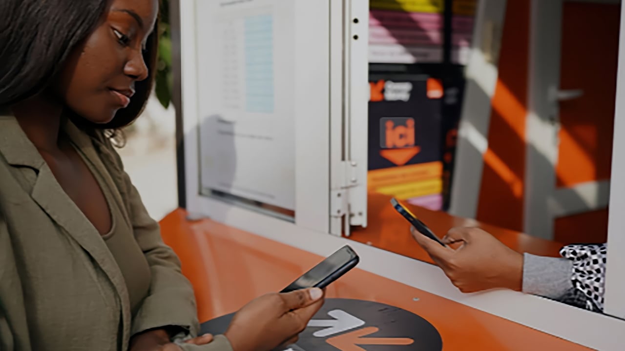 Taxes sur le mobile money au Sénégal : les opérateurs sauront-ils convaincre Sonko ?