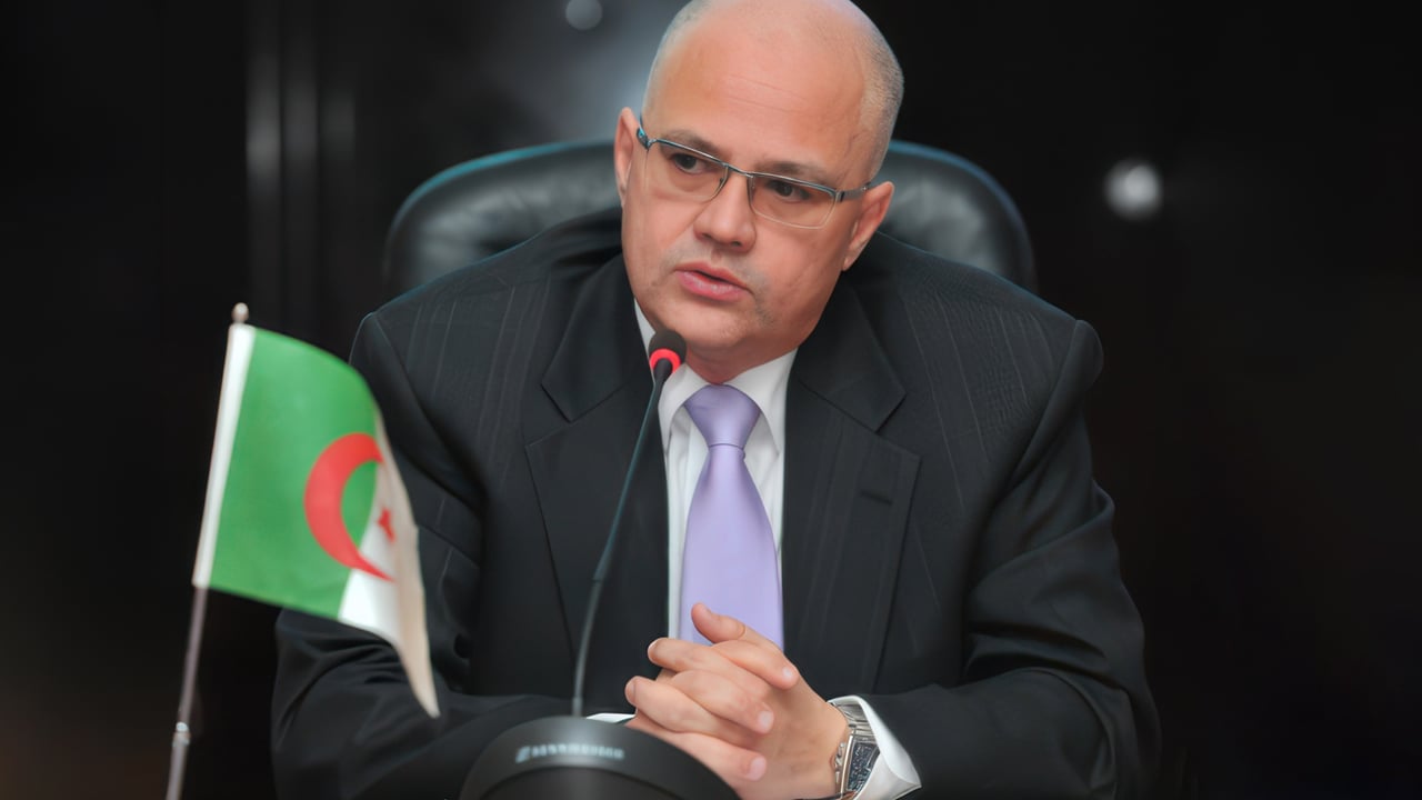 En Algérie, l’ancien ministre Hassan Haddam et les 60 milliards de la CNAS devant les juges