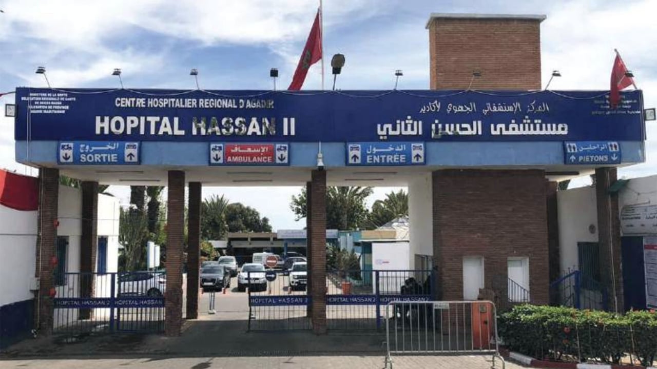 Décès par césarienne, cafards dans les blocs : à Agadir, les failles de l’hôpital public secouent l’ensemble du système de santé marocain
