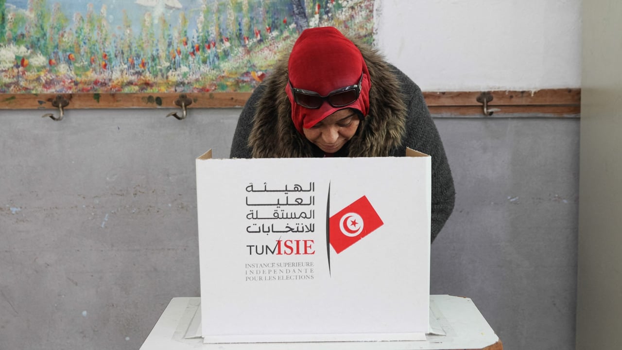En Tunisie, les maires et les conseils municipaux toujours aux abonnés absents