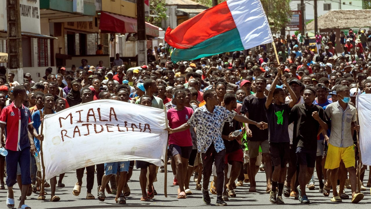 Gen Z à Madagascar : Rajoelina organise une réunion après sept jours de manifestations