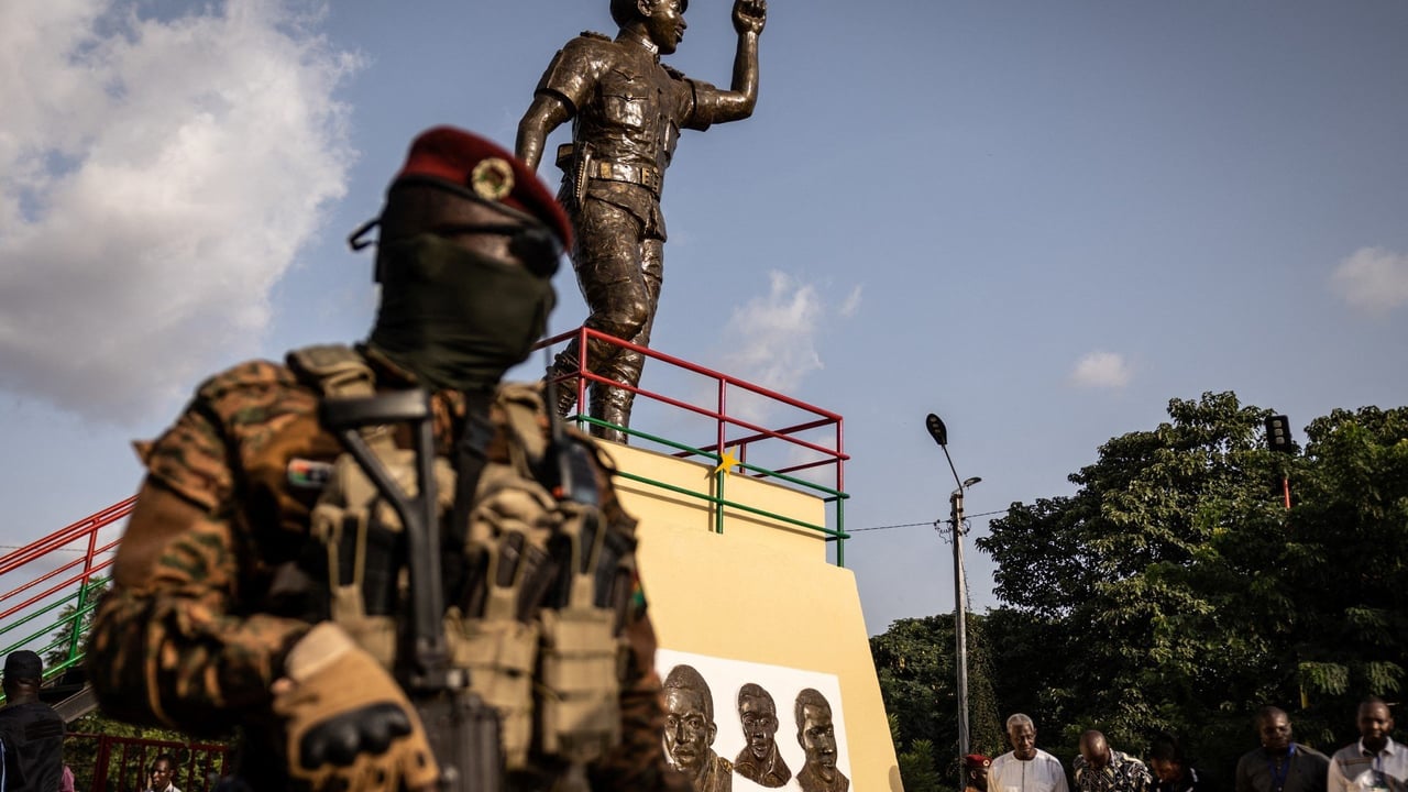 Au Burkina, trois magistrats et deux journalistes « enlevés » ou « portés disparus »
