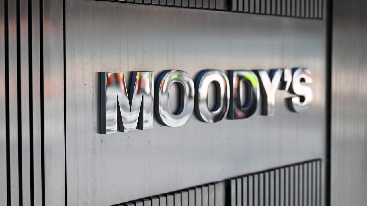 « C’est de l’acharnement » : au Sénégal, la note de Moody’s rallume la colère du secteur privé