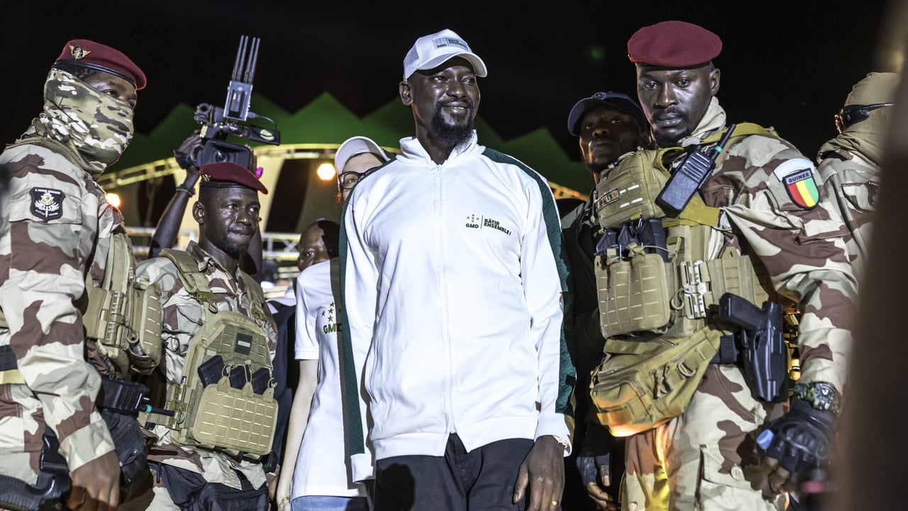 « Participer, ce serait cautionner la gouvernance de Doumbouya » : en Guinée, les partis historiques mis au ban de la présidentielle