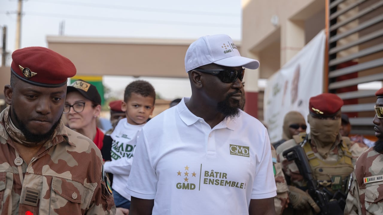 Présidentielle en Guinée : le pari réussi de Mamadi Doumbouya