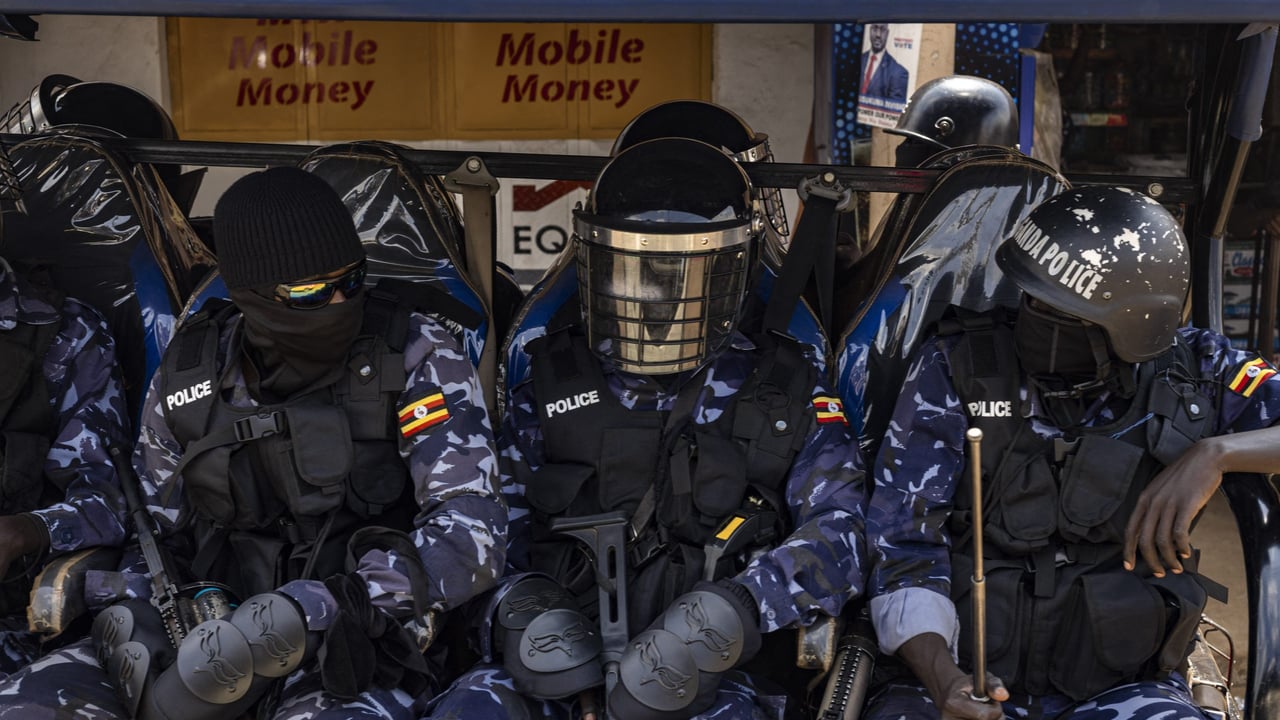 Présidentielle en Ouganda : un député proche de Bobi Wine dénonce l’assassinat de dix de ses partisans par l’armée