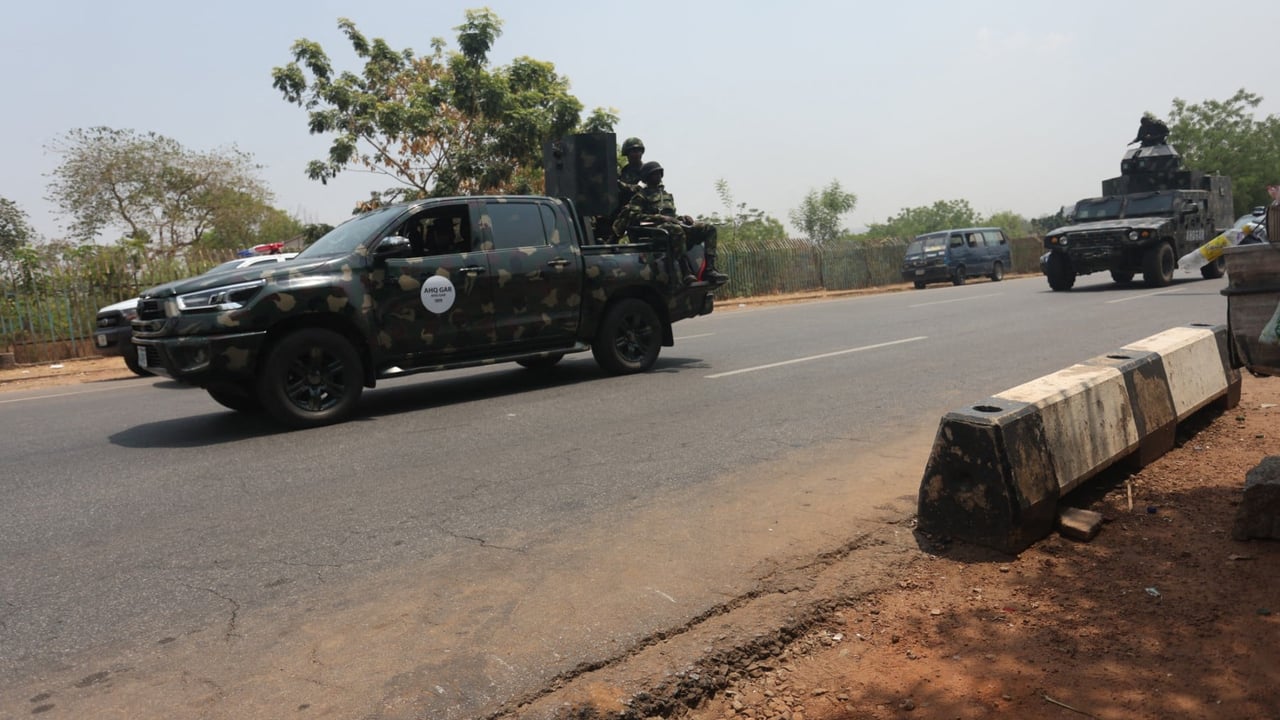 Centre du Nigeria : une attaque menée par un groupe de « plusieurs centaines d’individus » fait vingt morts