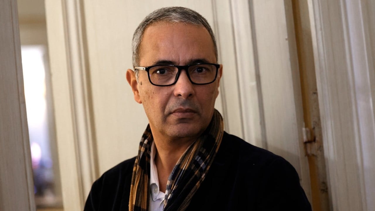 Kamel Daoud annonce avoir été condamné à trois ans de prison ferme en Algérie pour son roman « Houris »