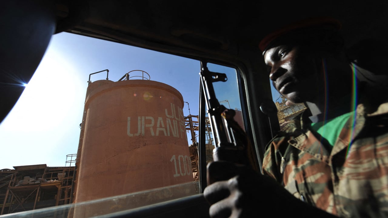Niger : la bataille de l’uranium, entre blocages judiciaires et impasse commerciale