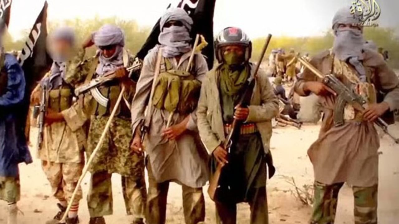 Mali : comment le Jnim rançonne les orpailleurs chinois pour financer ses attaques