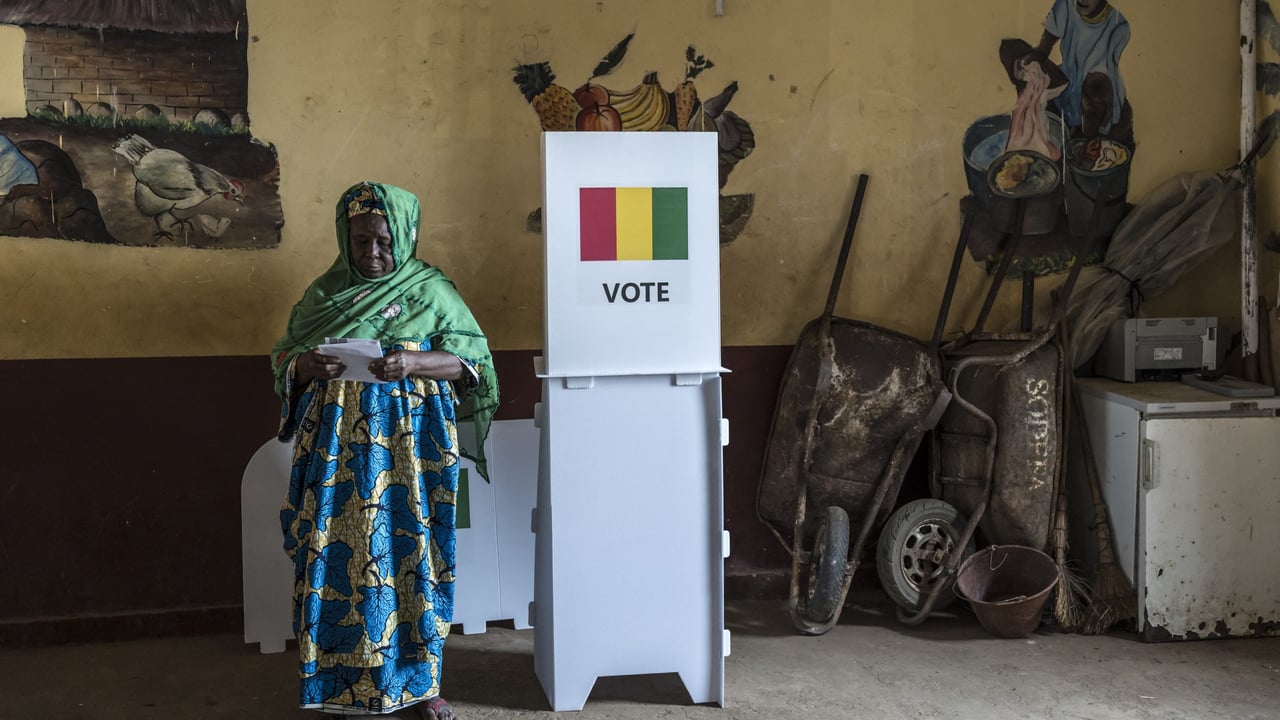 « Je ne sais même pas pour qui voter » : pour les législatives et municipales, les Guinéens se sont déplacés sans enthousiasme
