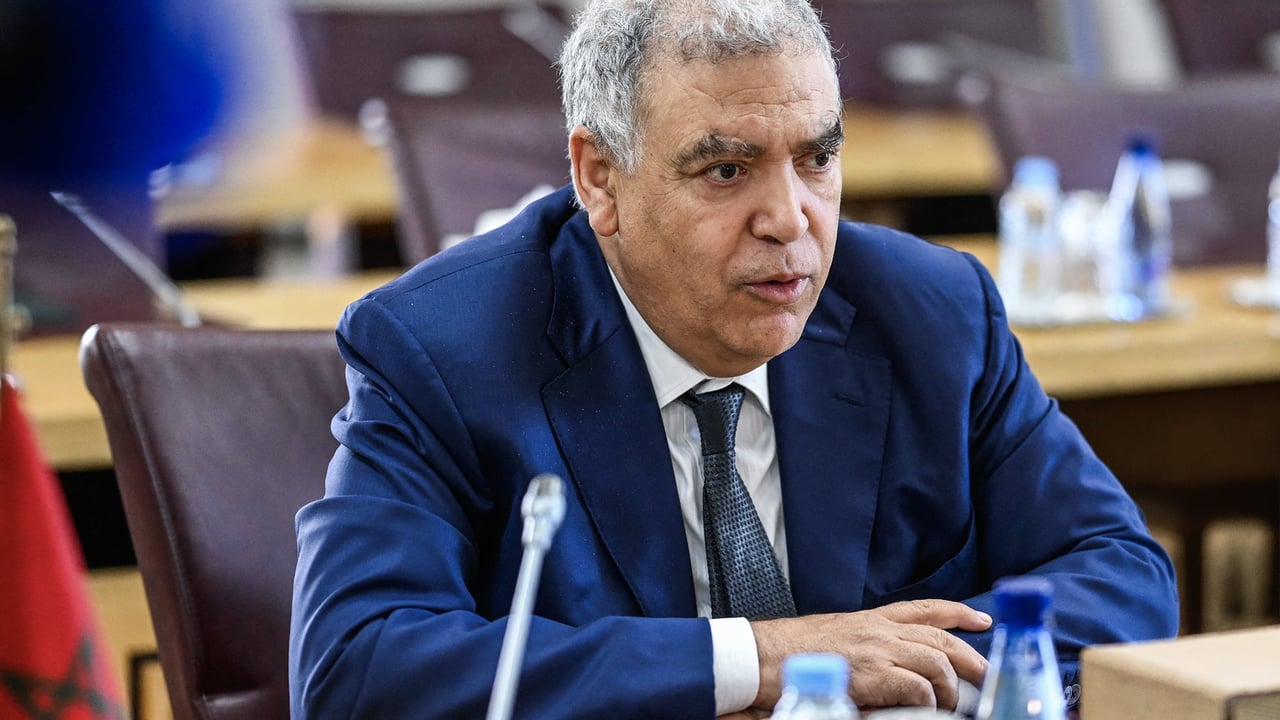 Alors que les négociations sur le dossier du Sahara occidental patinent, le Maroc avance sur le dossier de la régionalisation