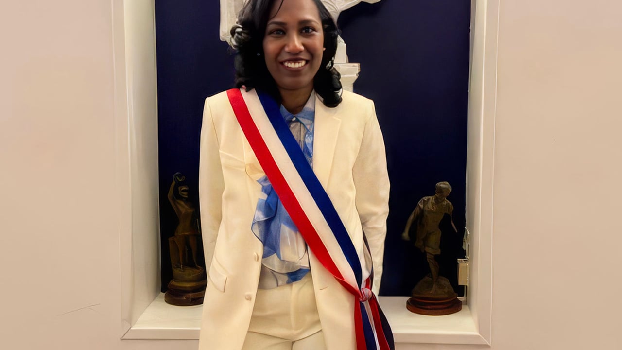 La Franco-Mauritanienne Marième Tamata-Varin, noire, musulmane et maire