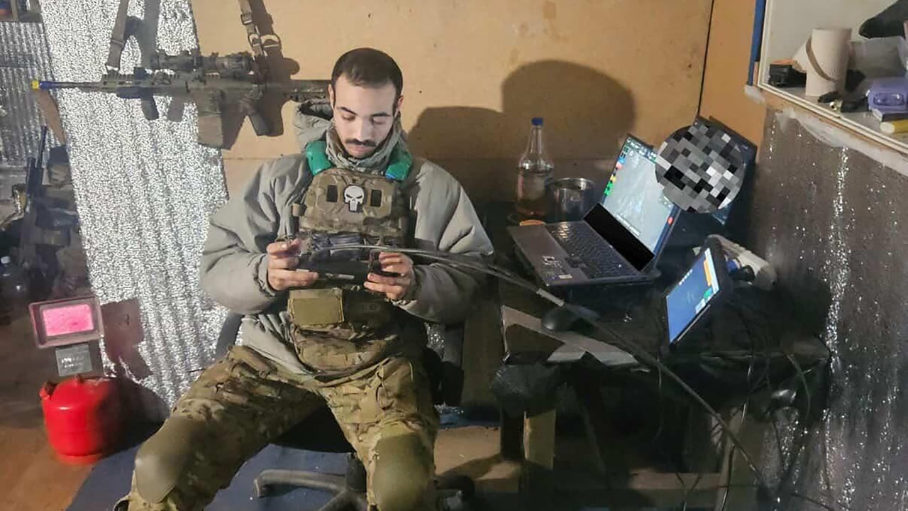 « Il fallait que je vienne pour aider » : à la rencontre de « Papillon », Marocain et pilote de drones en Ukraine
